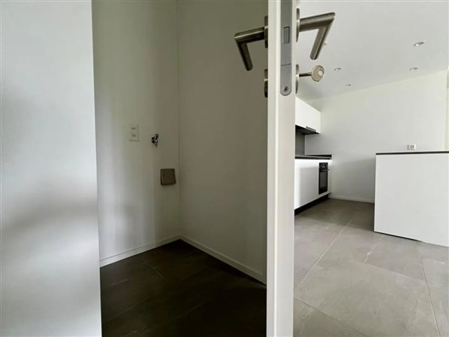 Caslano: Appartamento 2.5 locali - Foto 7 di 12