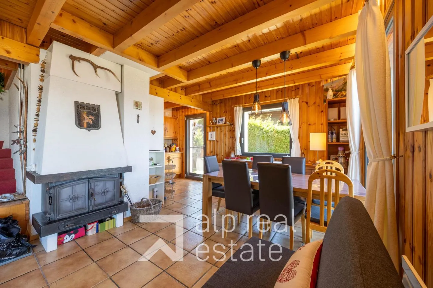 Charmantes Chalet mit Panoramablick - Foto 4 von 13