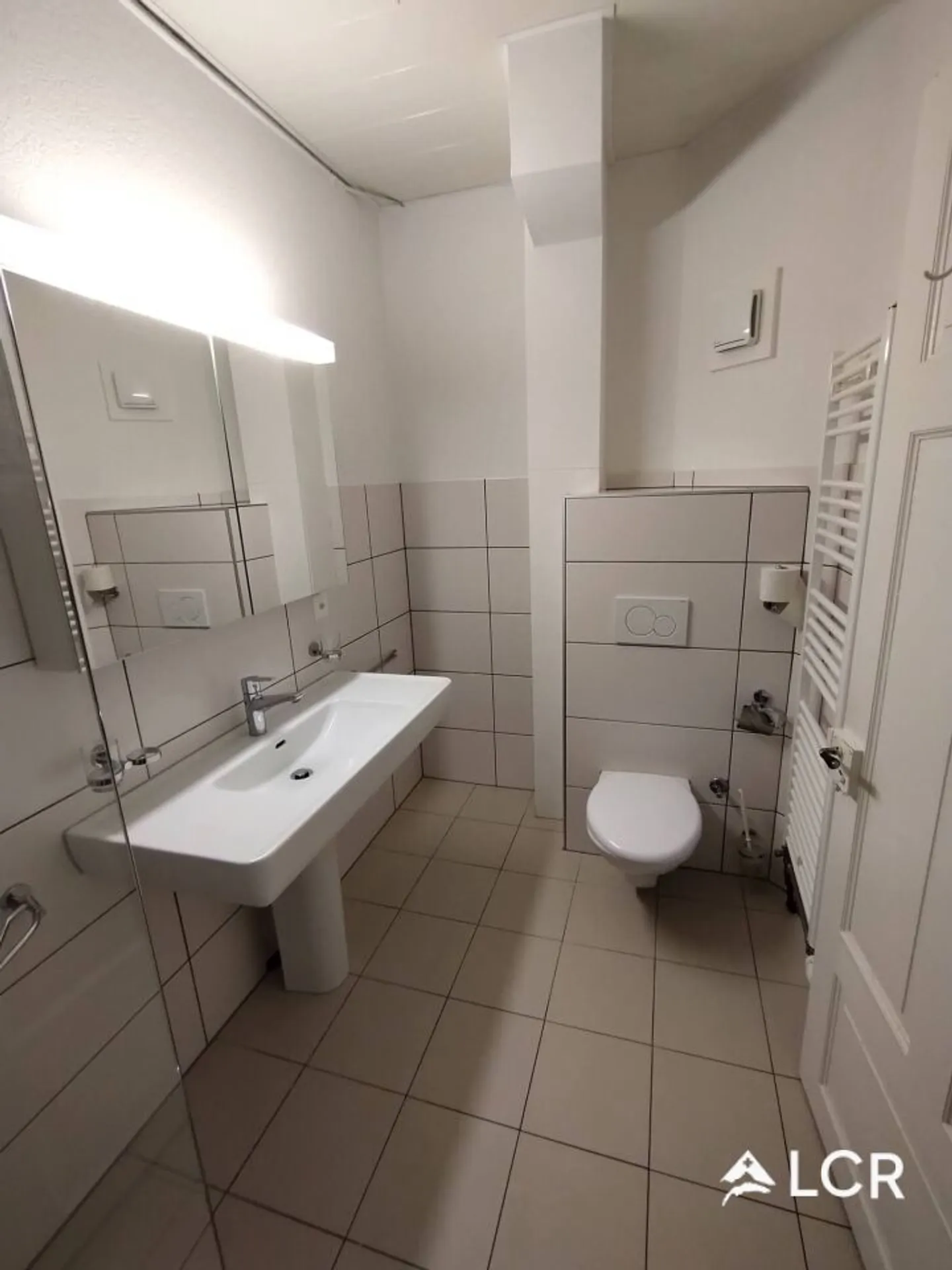 Zu vermieten - Geräumige 4,5-Zimmer-Wohnung in Courfaivre - Foto 9 von 10