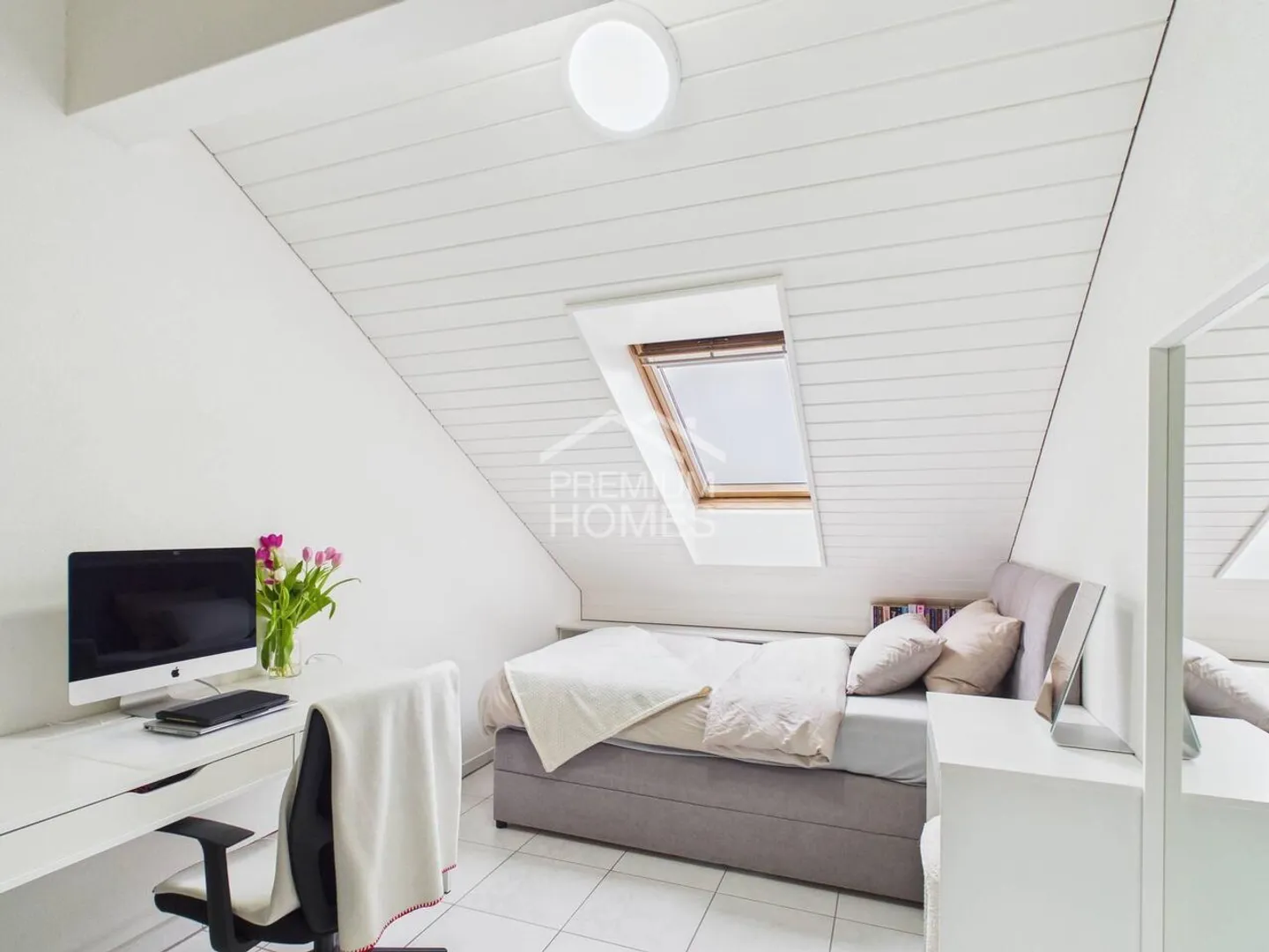 Light from above. Peace in the heart. - Photo 5 of 8