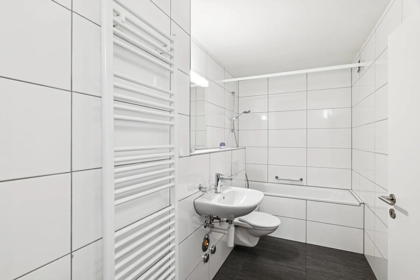 Renovierte Wohnung mit Balkon - Foto 7 von 10