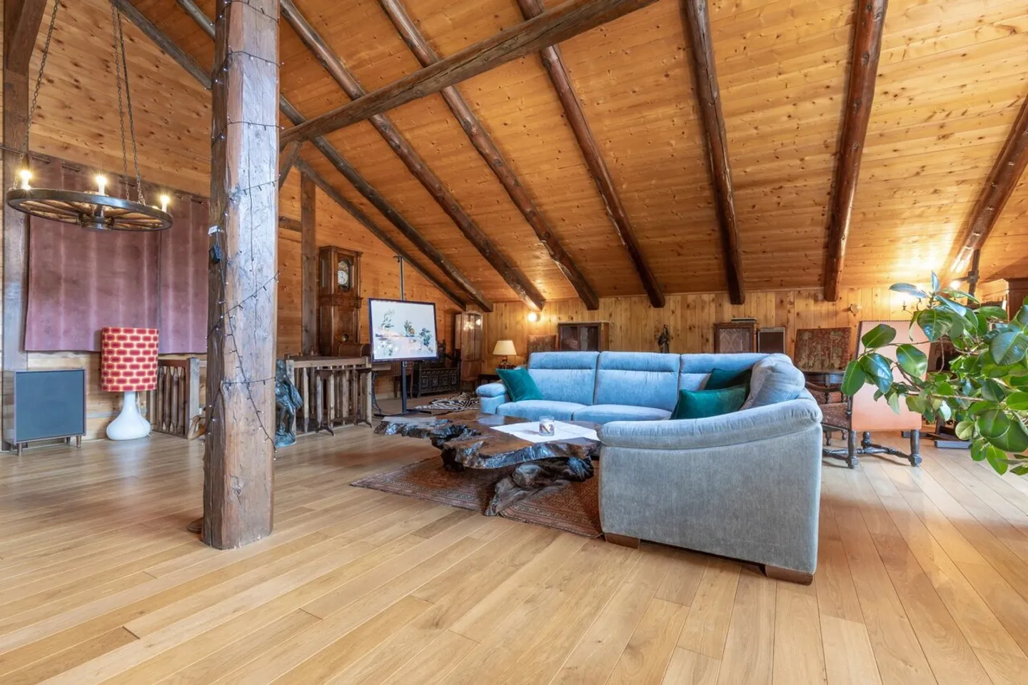 Authentisches Chalet inmitten der Natur - Foto 1 von 10