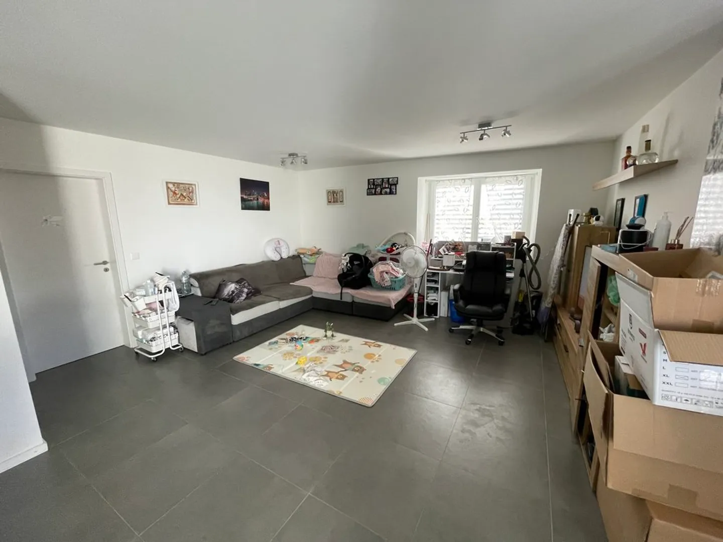 Charming 2.5-Room Apartment - Photo 4 of 6