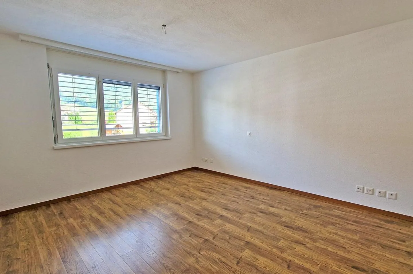Appartement récemment rénové au centre de Schänis - Photo 6 sur 9