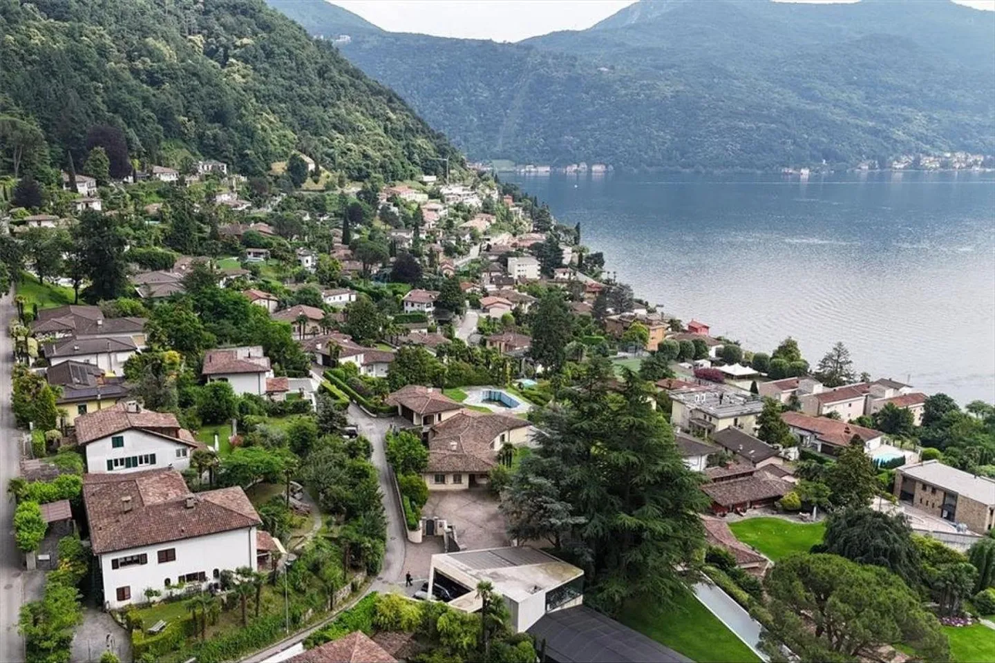 Morcote - 3,5 pièces avec vue imprenable et jardin - Photo 13 sur 13