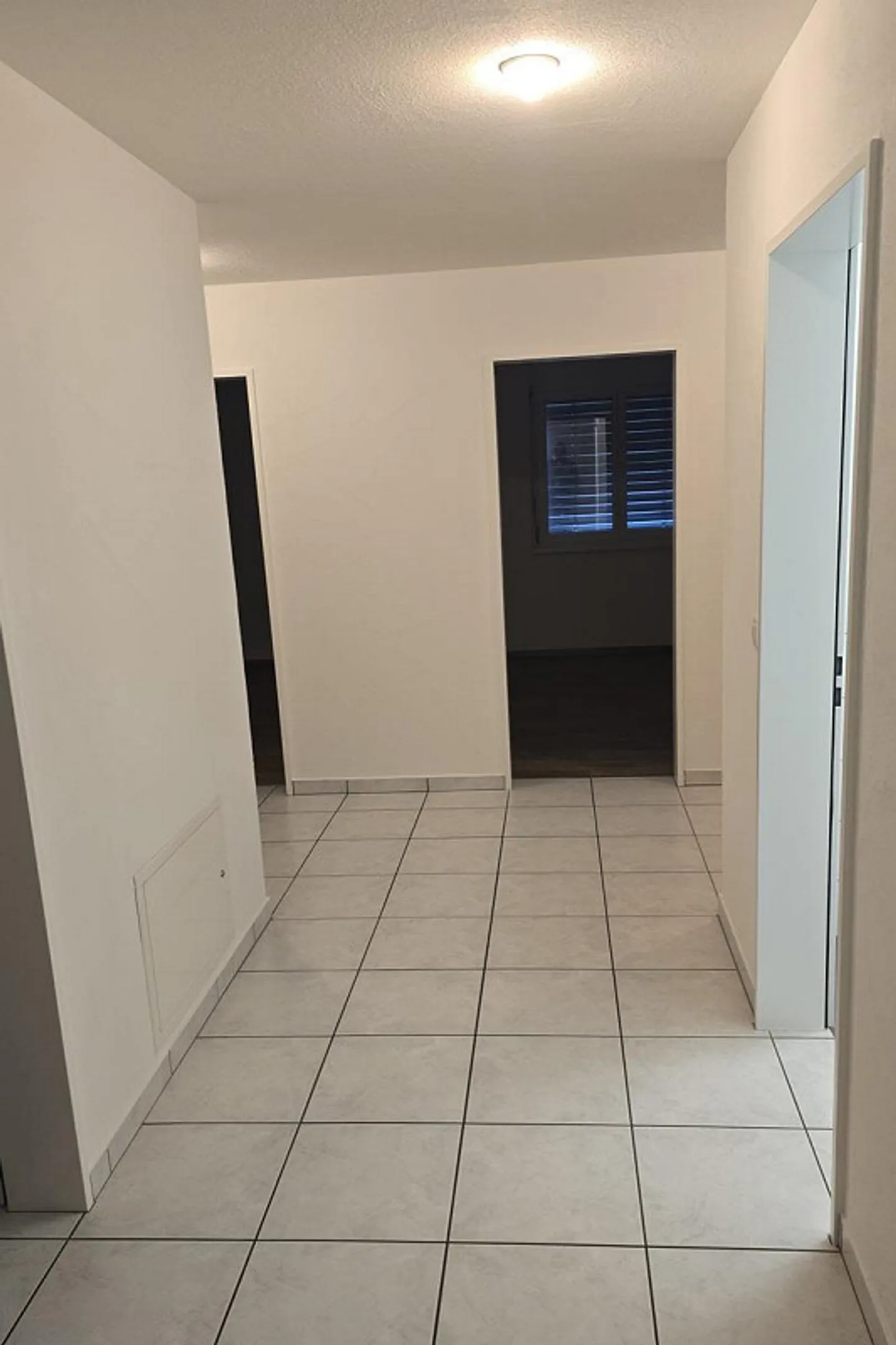 Appartement récemment rénové au centre de Schänis - Photo 7 sur 9