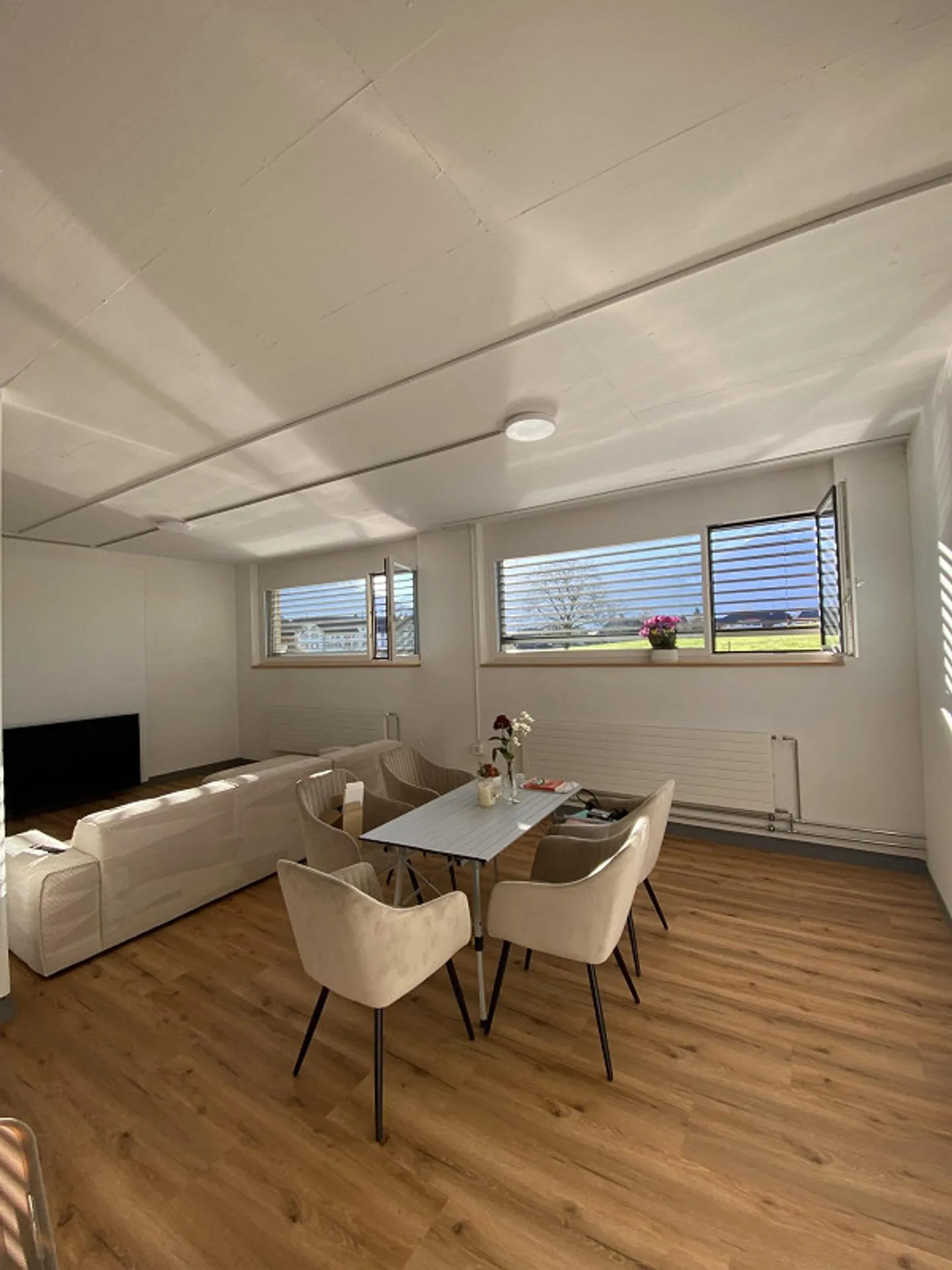 Sous-locataire pour un appartement moderne de 2,5 pièces à Seedorf UR - Photo 6 sur 7