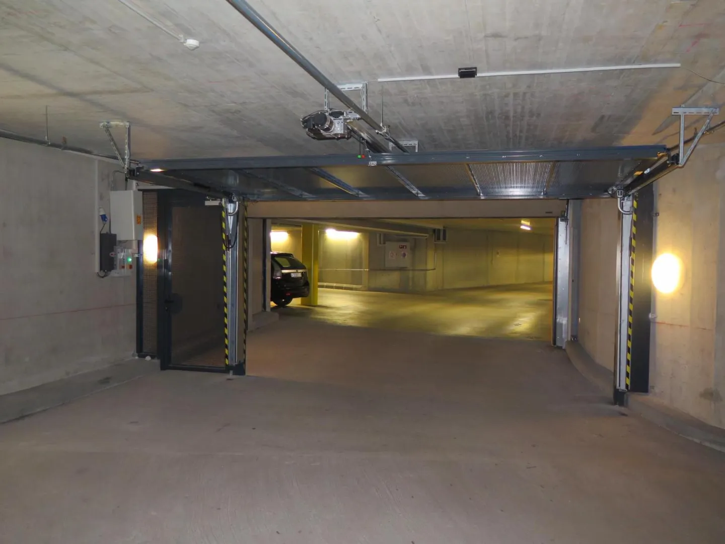 Place de Parking Intérieure à Nyon - Photo 6 sur 7