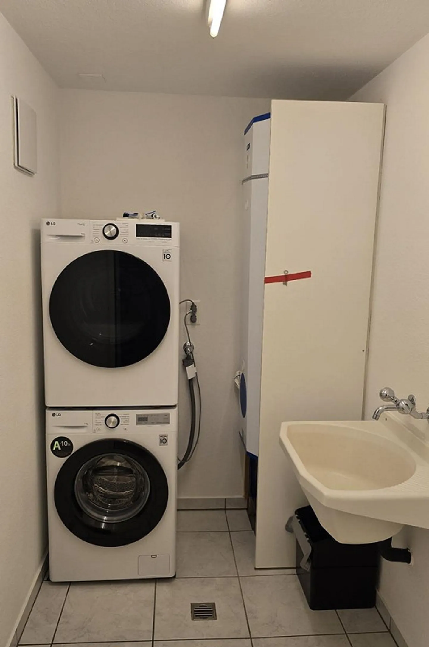 Appartement récemment rénové au centre de Schänis - Photo 8 sur 9