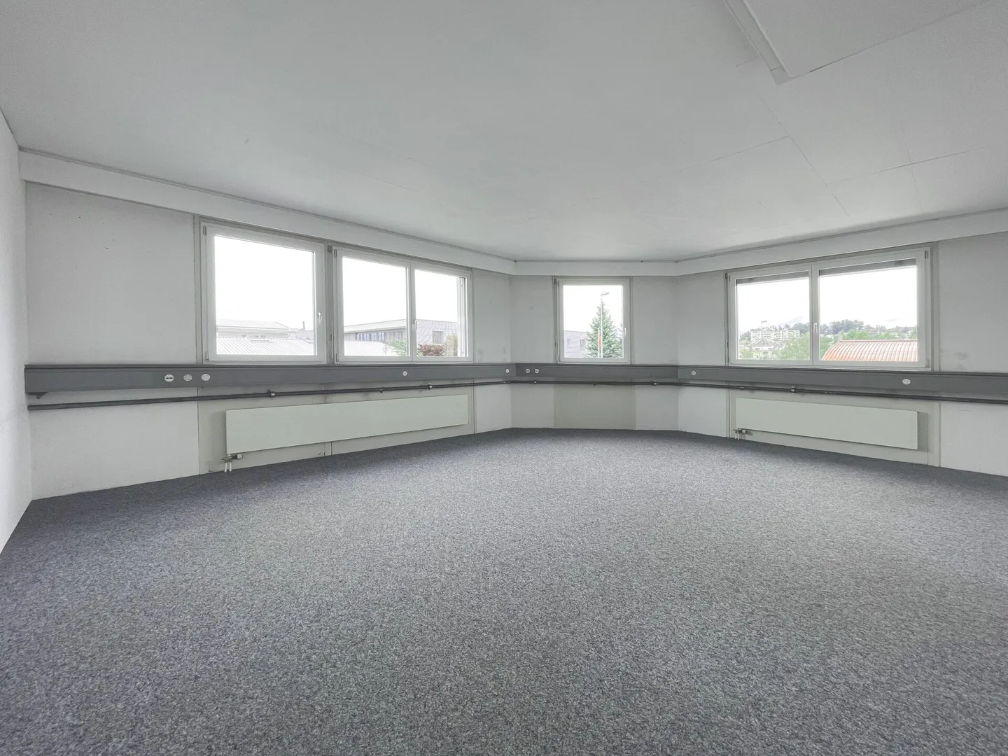 Office for rent 20 - 52 m2 - depending on needs - Photo 3 of 10