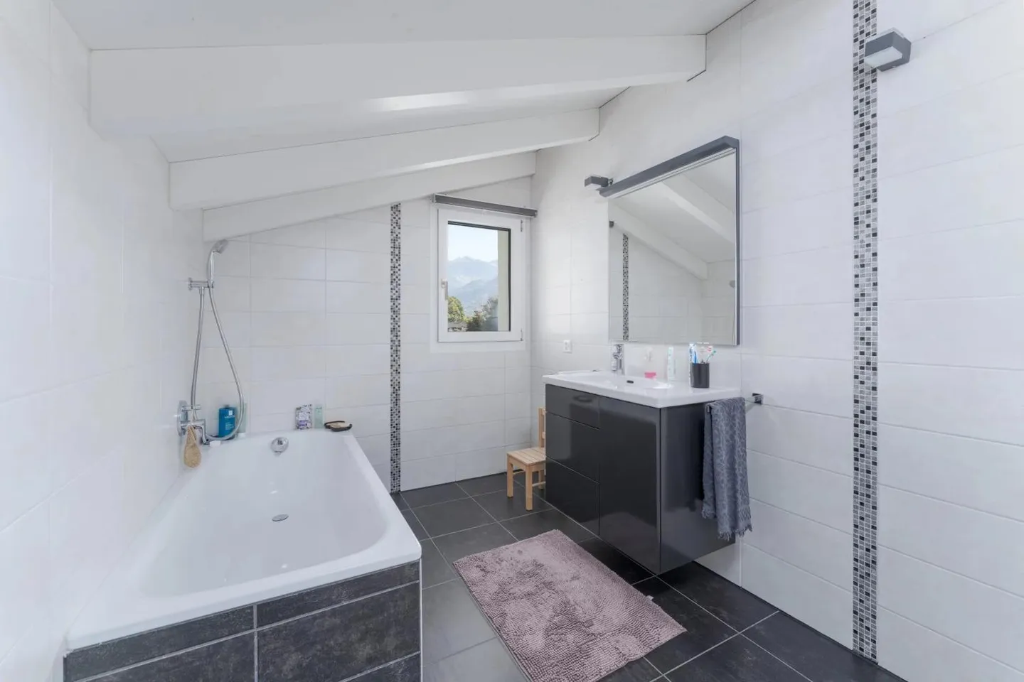 Villa 6.5 rooms - Photo 9 of 13