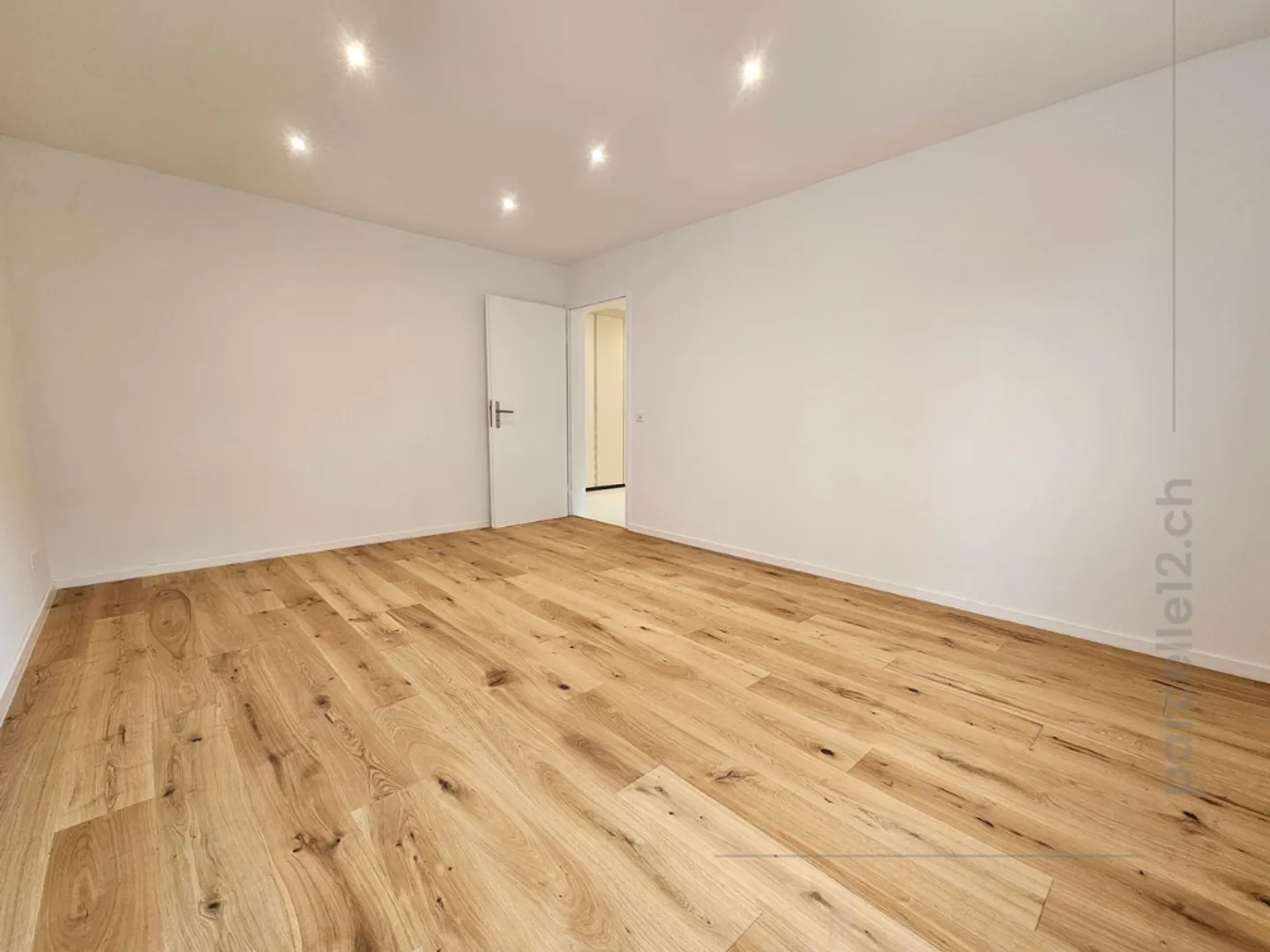 Spacious 3.5-room apartment renovated - Bright, quiet and close to the city center - Photo 10 of 12