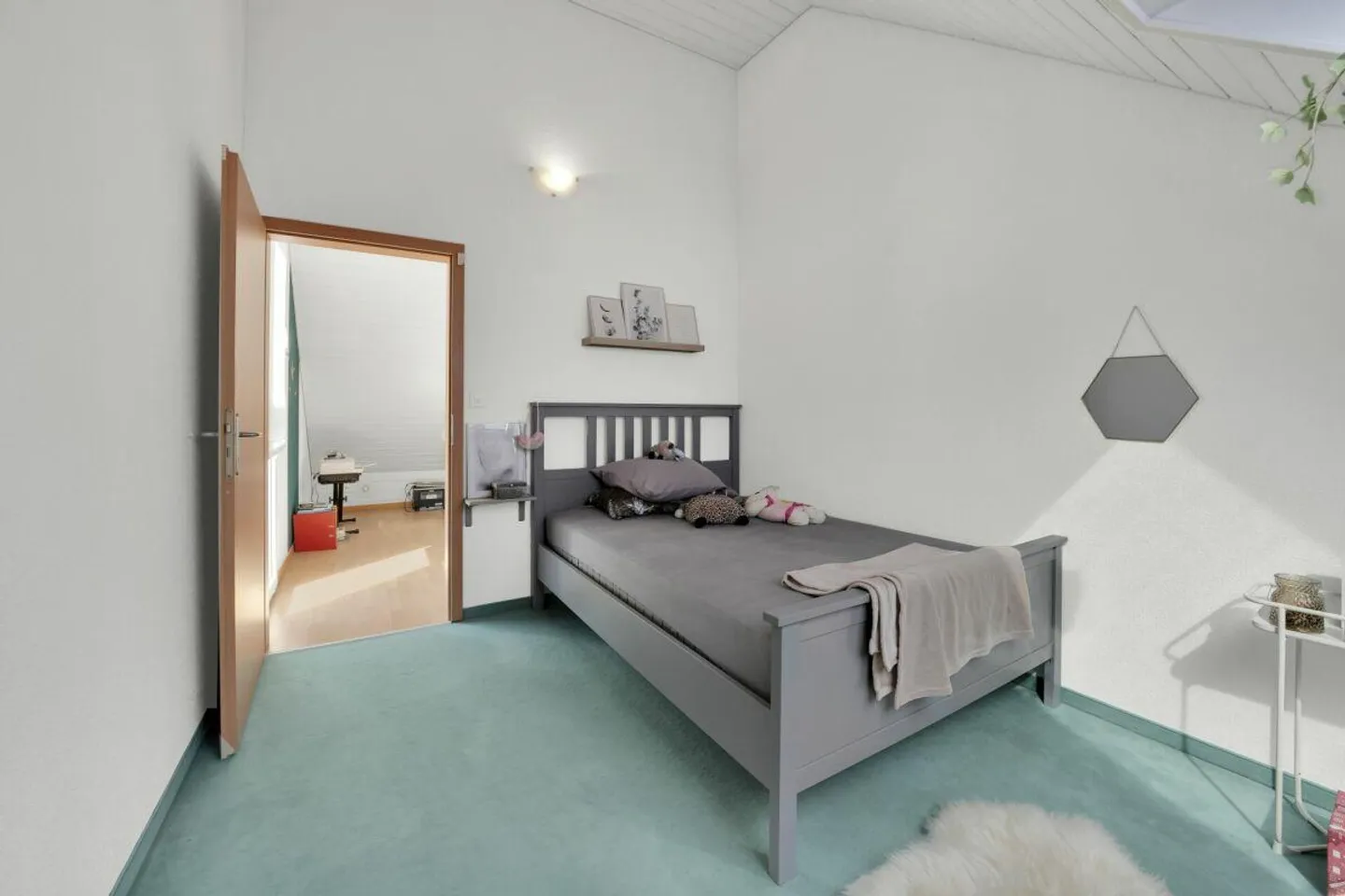 Felicità familiare a Goldach - Casa angolare di 5,5 stanze con giardino generoso - Foto 7 di 19