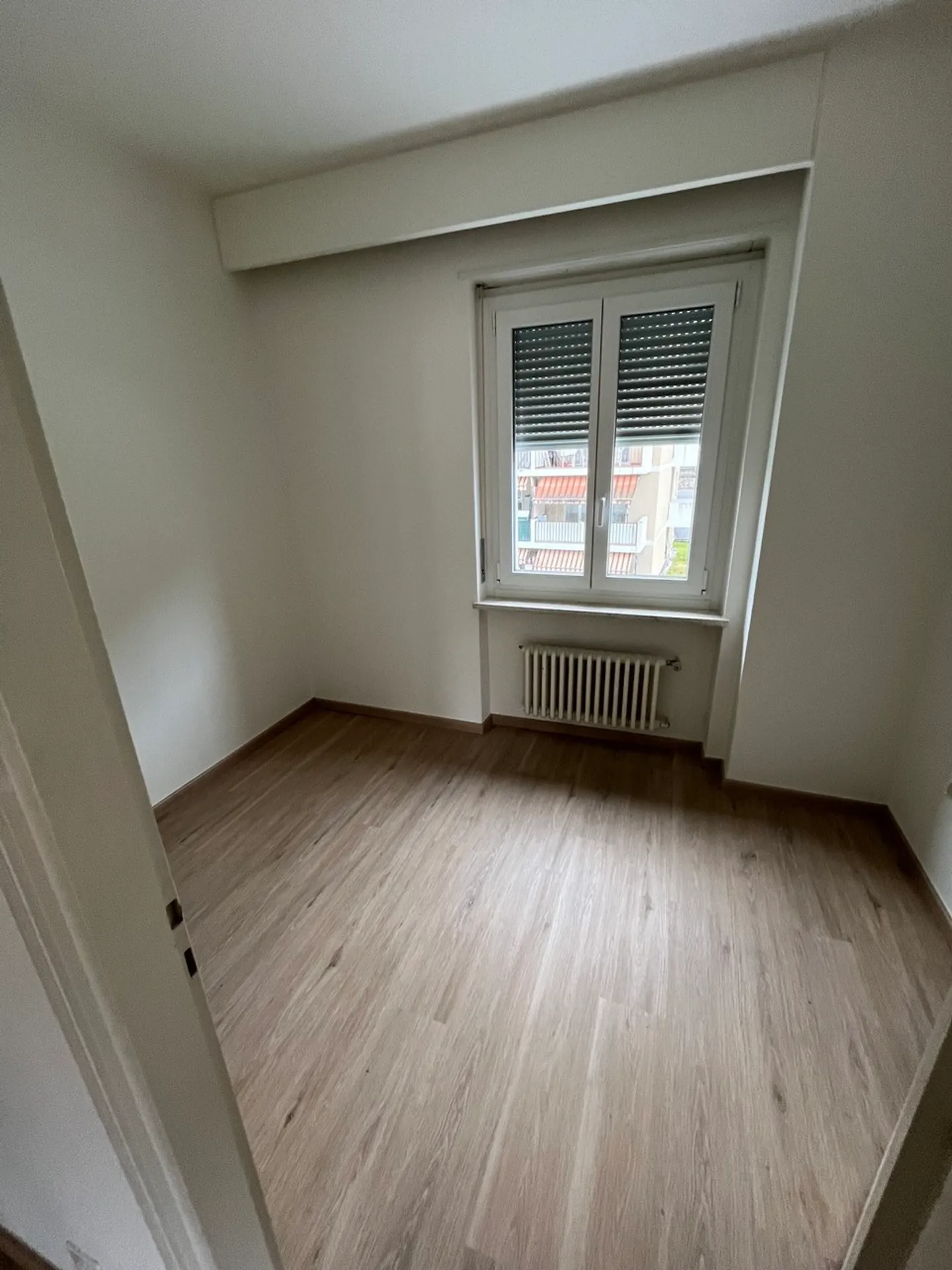 LOCARNO-SOLDUNO, FOR RENT 4 1/2 ROOM APARTMENT - Photo 3 of 9