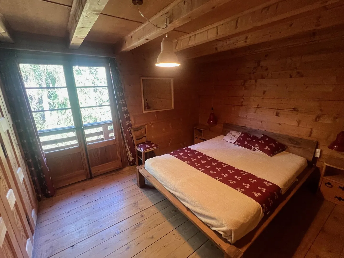 Gelegenheit zum Zugreifen Außergewöhnliches Chalet in einem friedlichen Haven nicht weit vom Zentrum des Skigebiets Tzoumaz - Foto 7 von 13