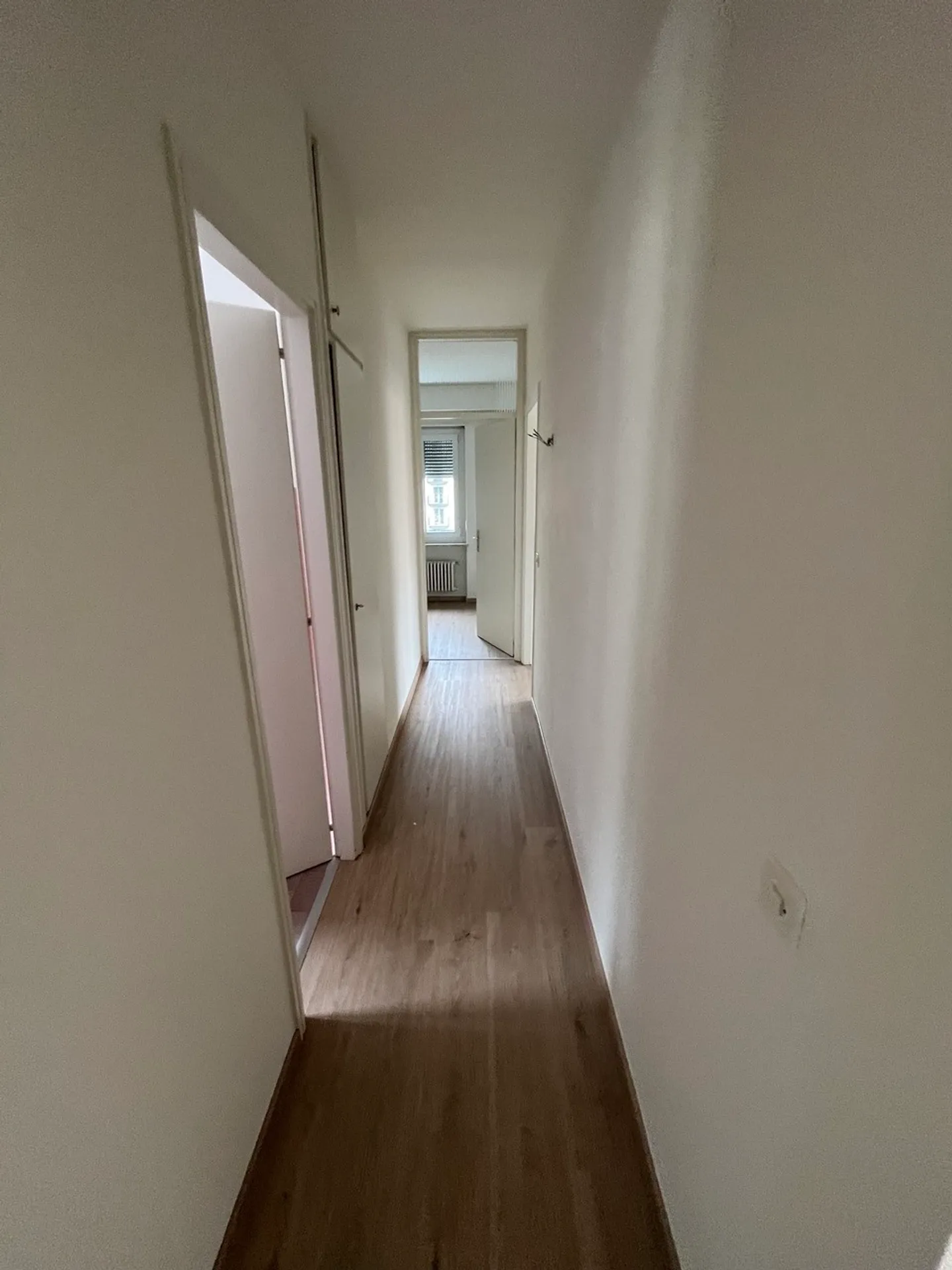 LOCARNO-SOLDUNO, FOR RENT 4 1/2 ROOM APARTMENT - Photo 4 of 9