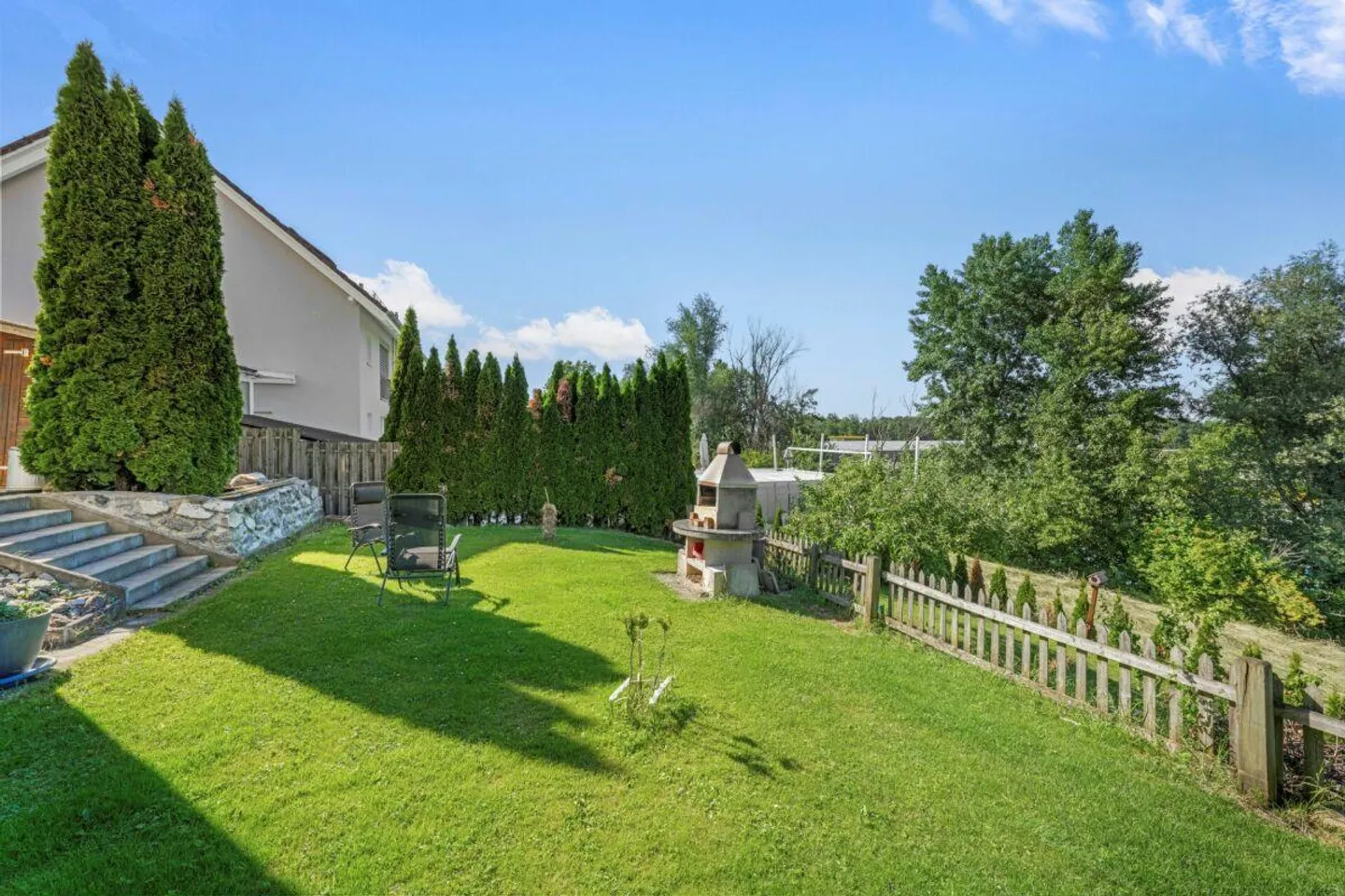 Felicità familiare a Goldach - Casa angolare di 5,5 stanze con giardino generoso - Foto 13 di 19