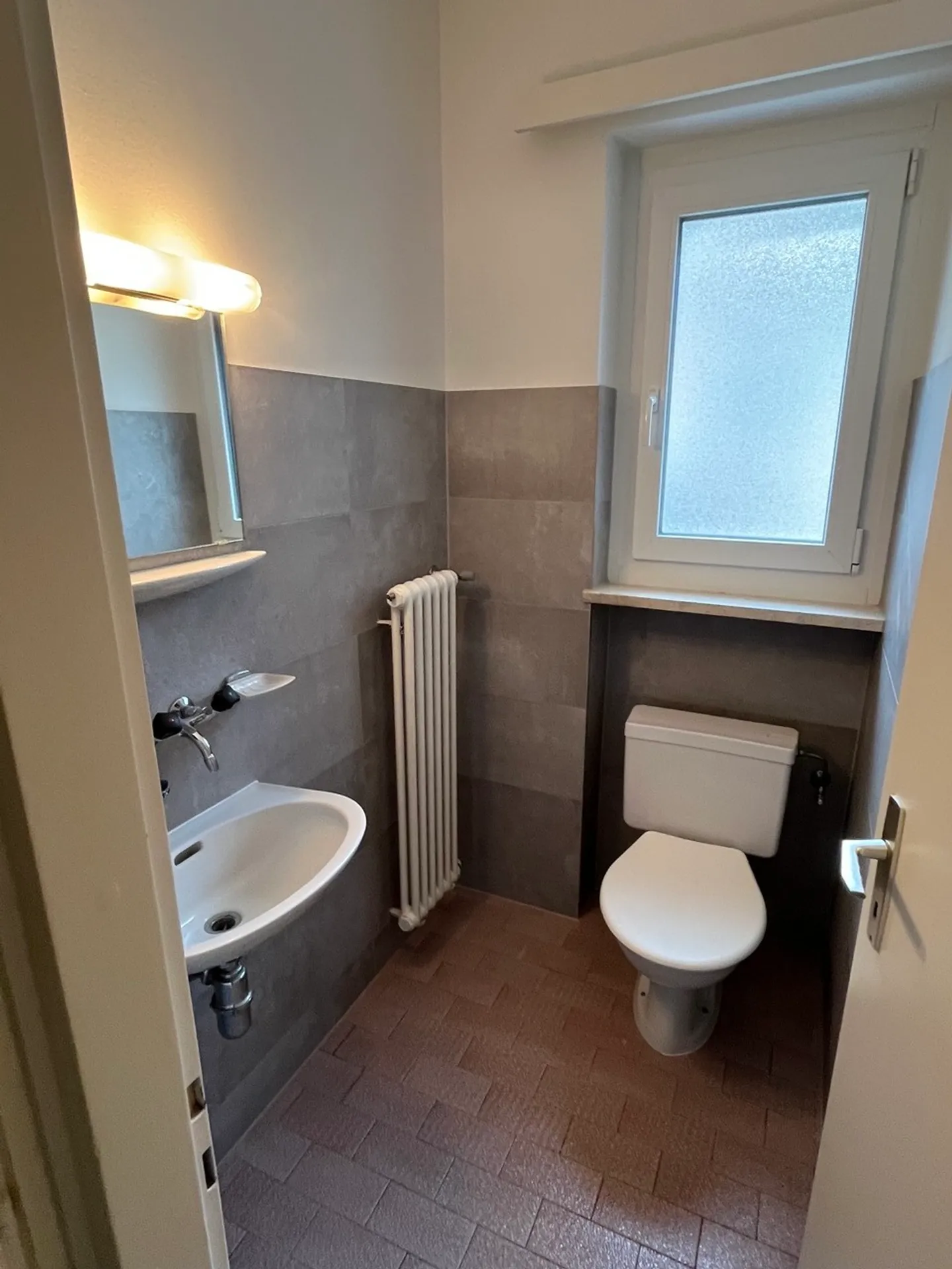 LOCARNO-SOLDUNO, FOR RENT 4 1/2 ROOM APARTMENT - Photo 9 of 9