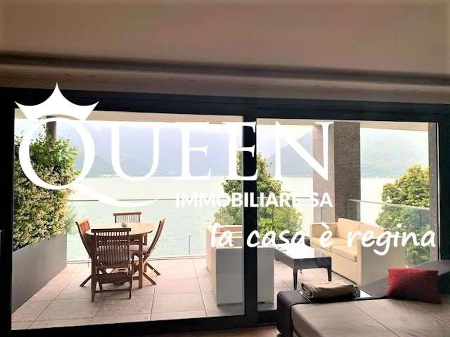 Melide: lussuoso appartamento 3.5 loc. fronte lago - Foto 1 di 2