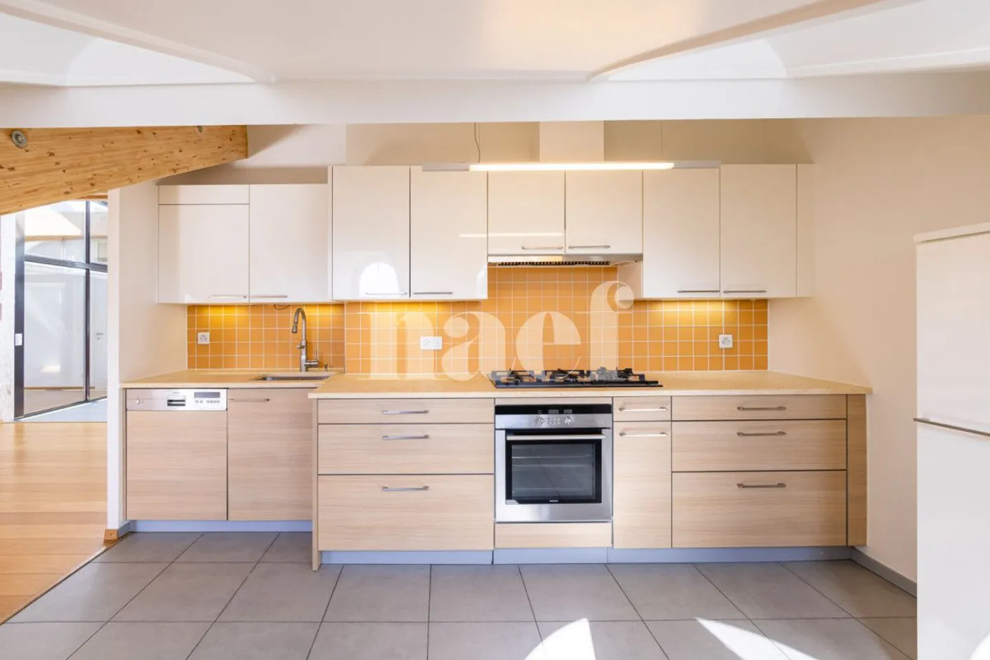 6-room apartment - Photo 4 of 12