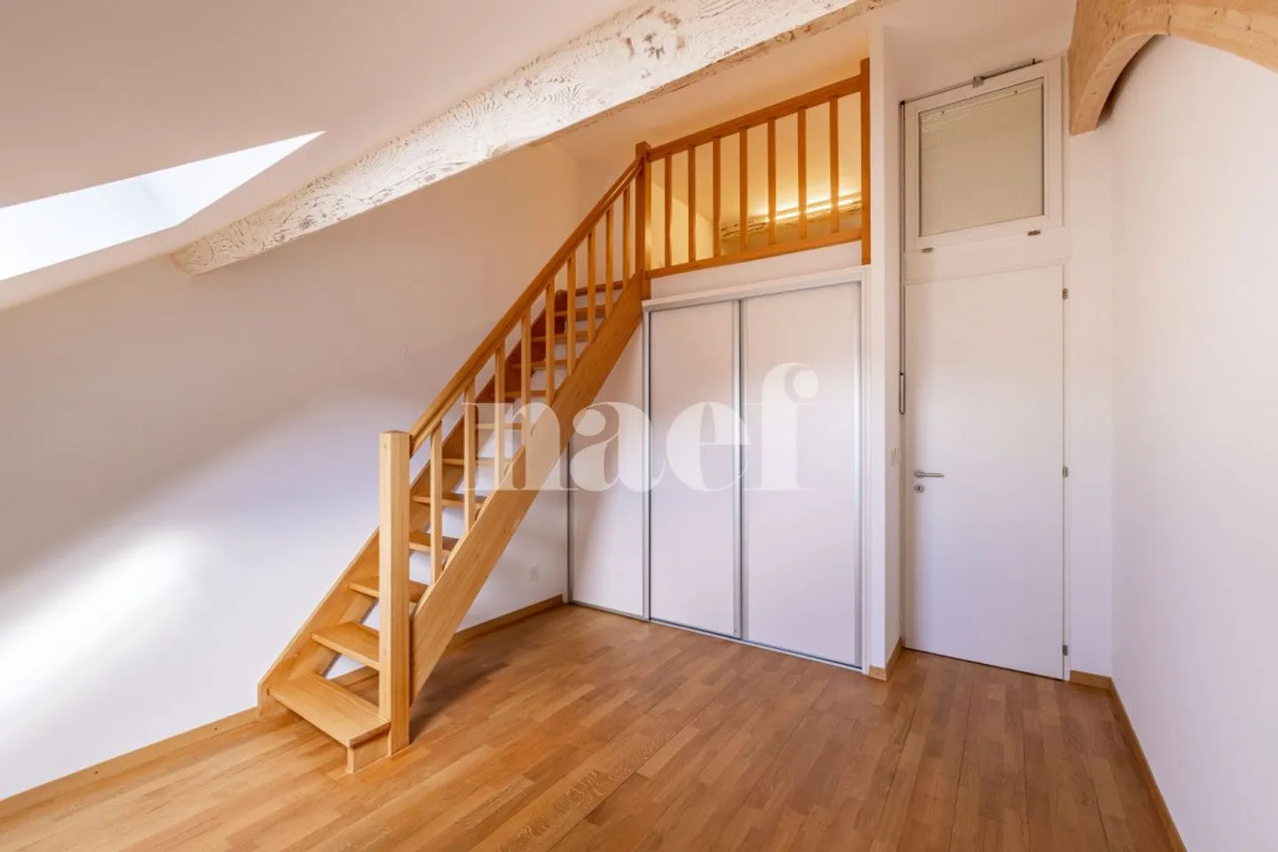 6-room apartment - Photo 8 of 12