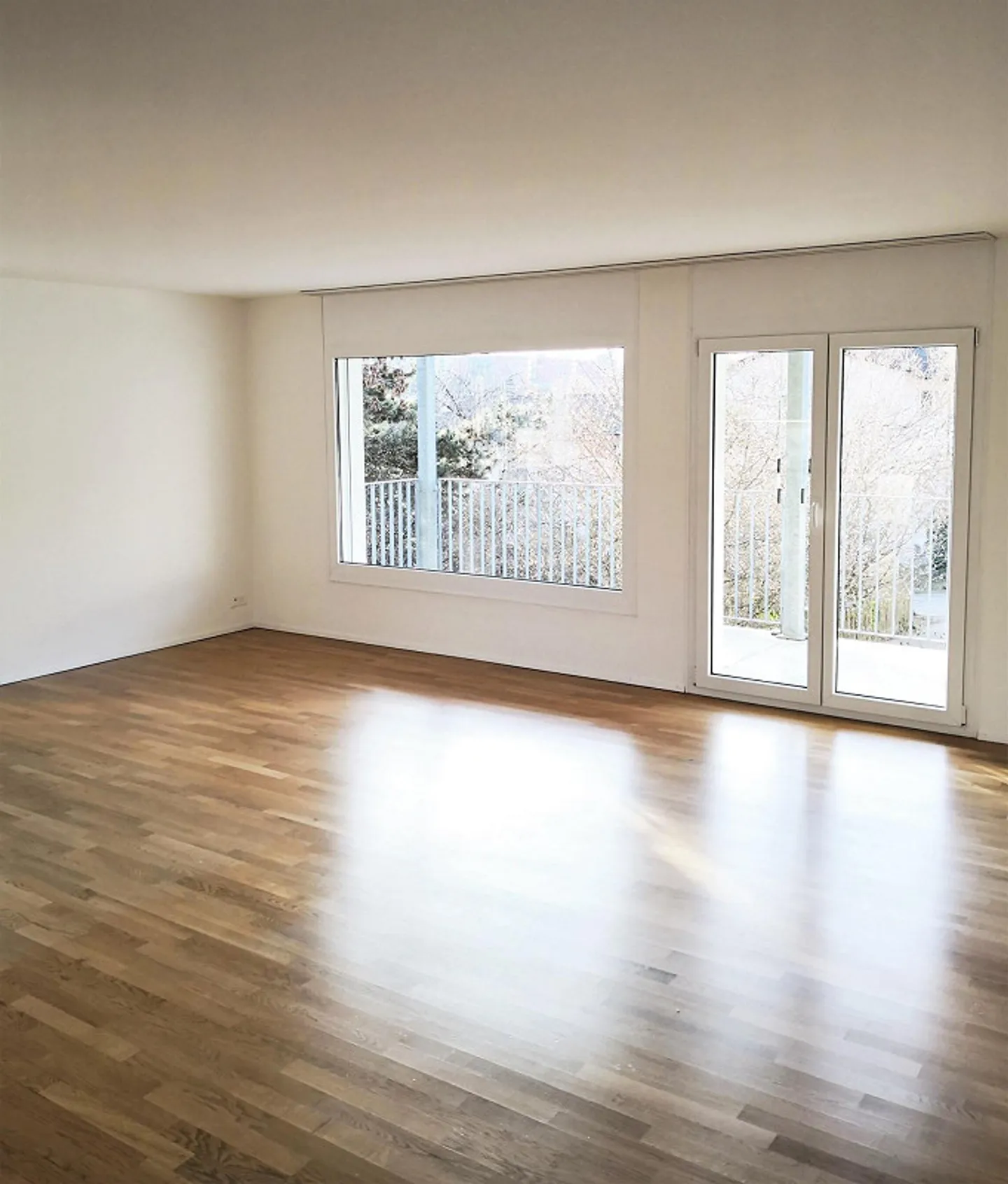 Beautiful, sunny 4½-room apartment for rent near the Rhine - Photo 3 of 10