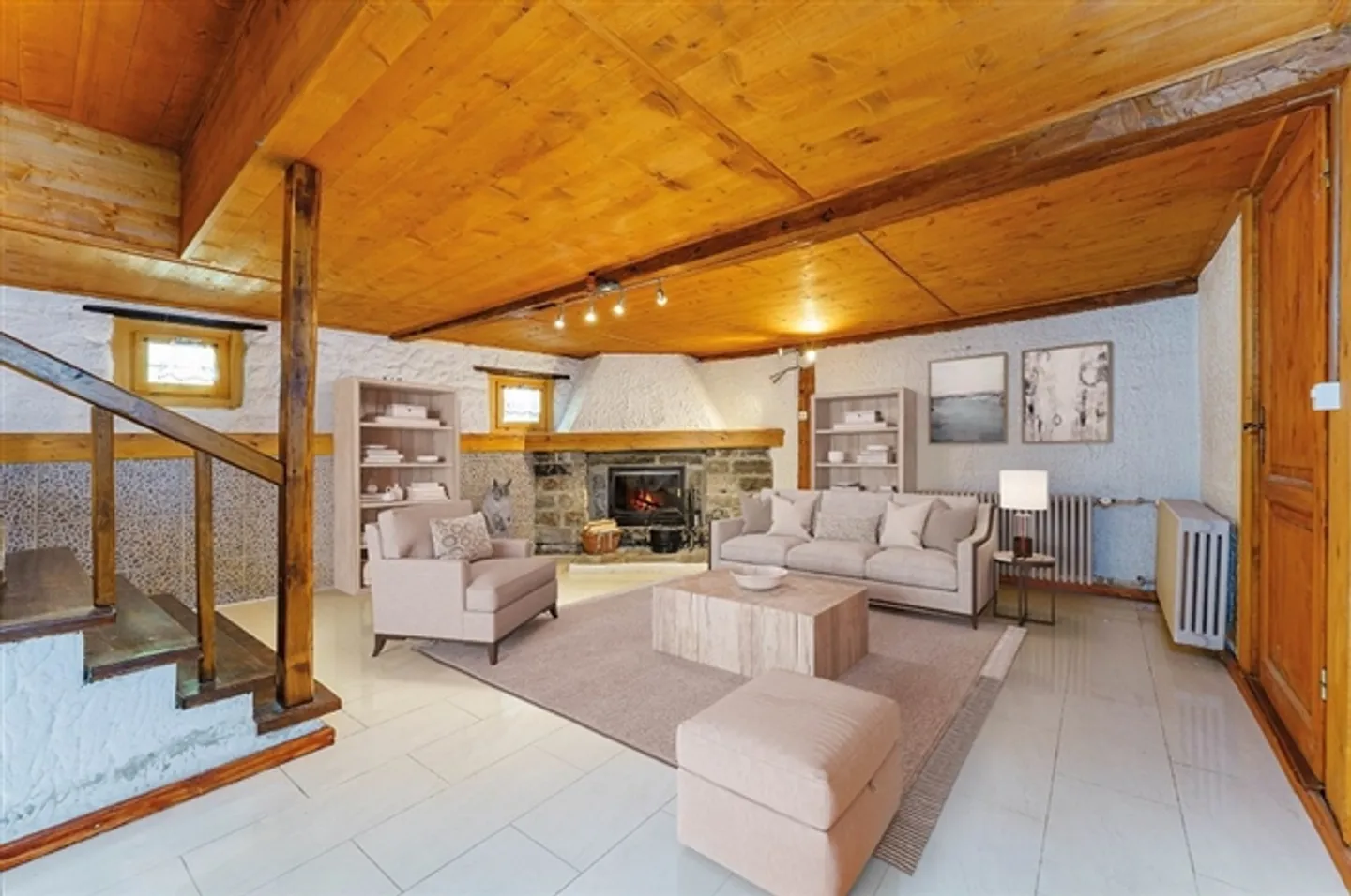 Un raro gioiello da trovare - Foto 2 di 13