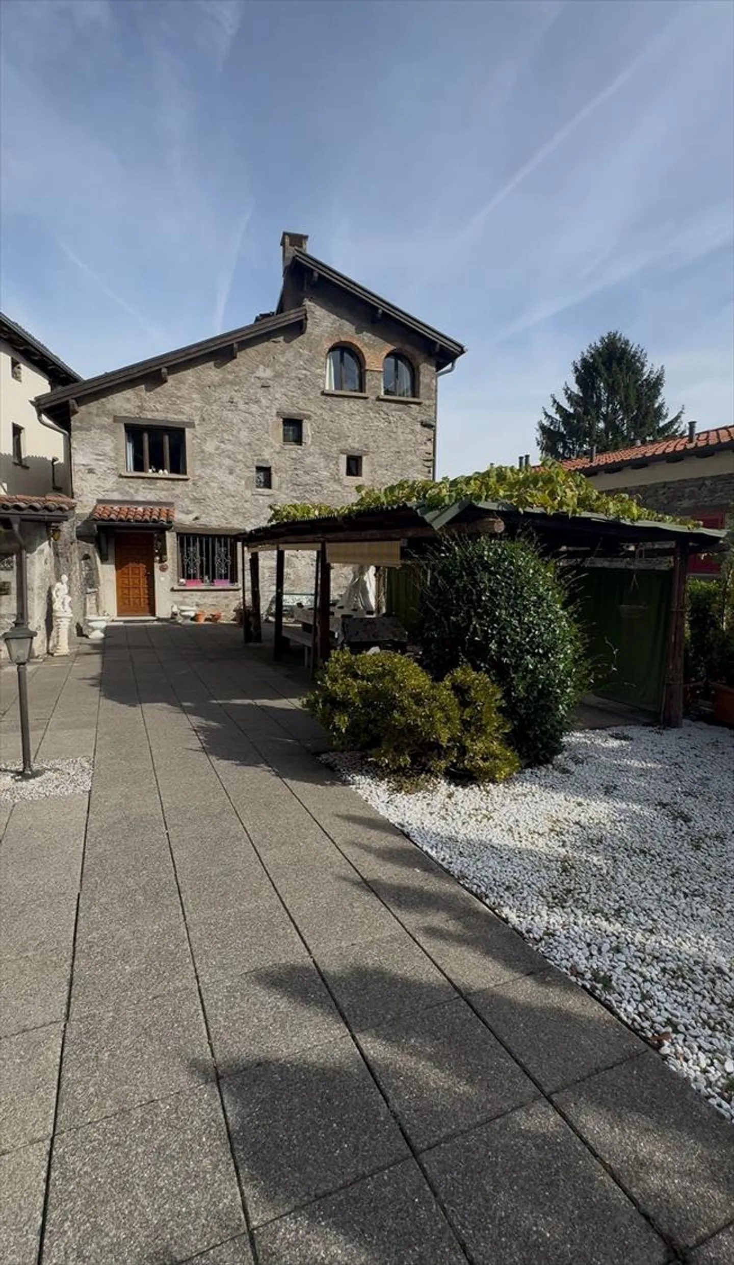 Casa singola in vendita - Foto 1 di 11