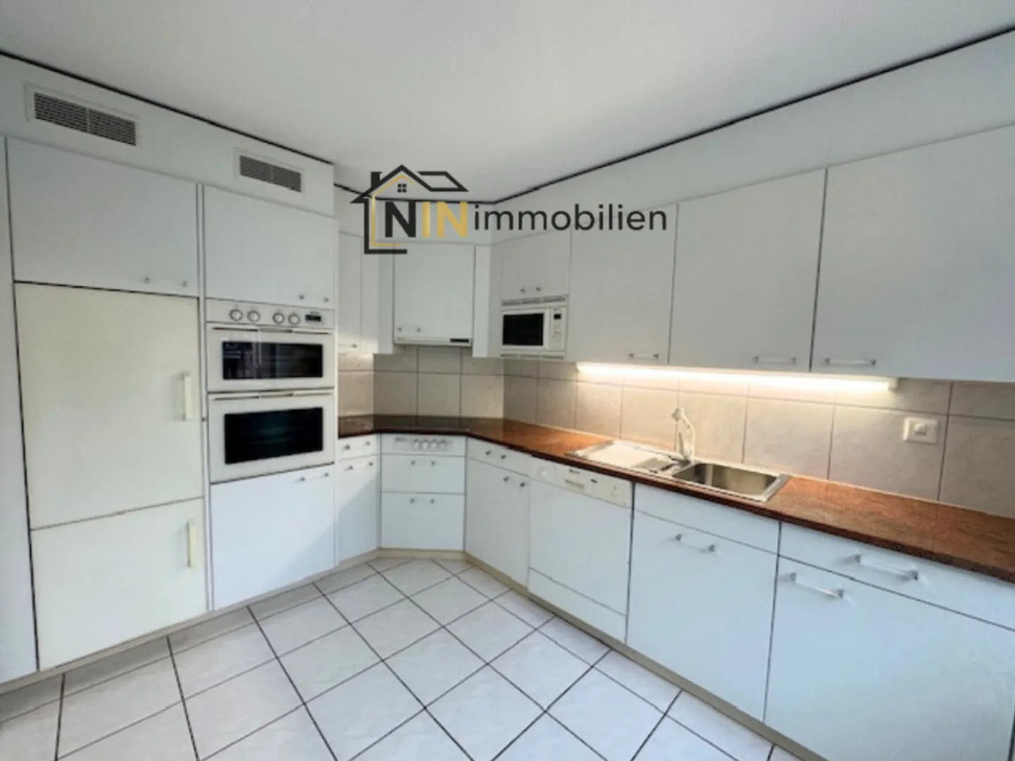 Charmante Wohnung am Waldrand - Foto 2 von 10