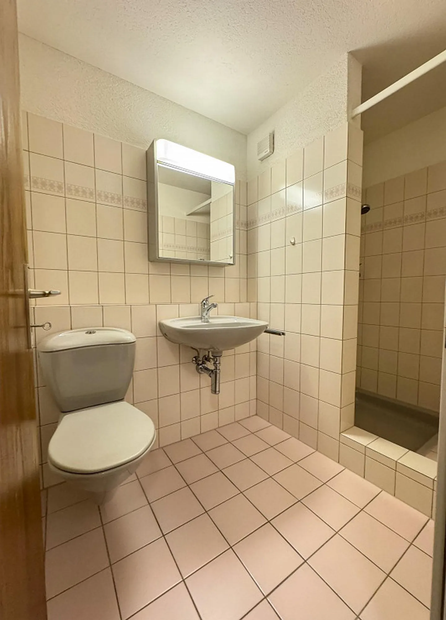 3½-Zimmer-Gartenwohnung (Baurecht) an beliebter Wohnlage - Foto 8 von 11