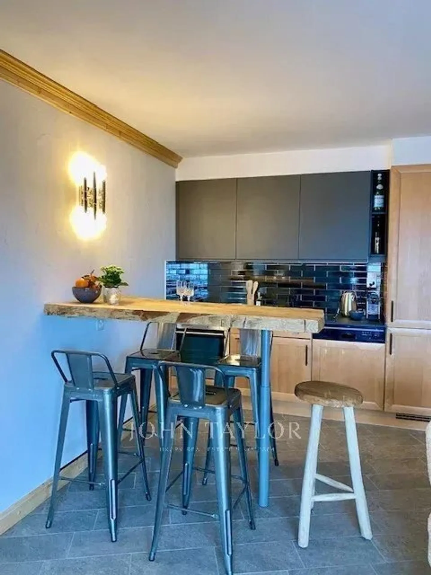 Appartamento ristrutturato in affitto – Crans-Montana - Foto 3 di 8
