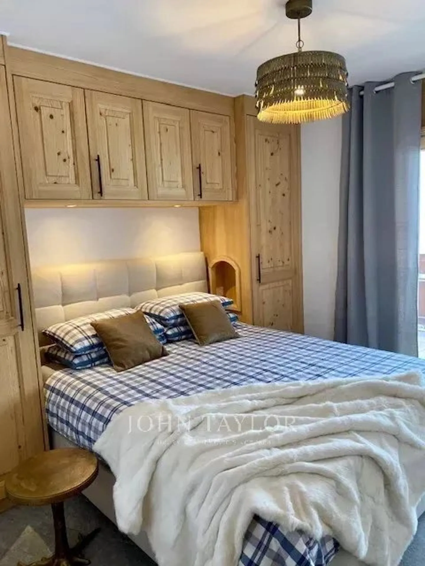 Appartamento ristrutturato in affitto – Crans-Montana - Foto 4 di 8