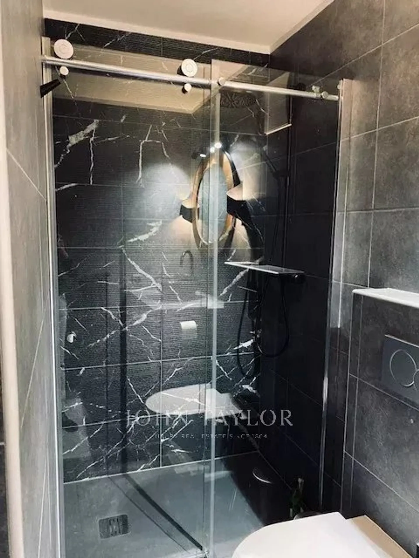Appartamento ristrutturato in affitto – Crans-Montana - Foto 6 di 8
