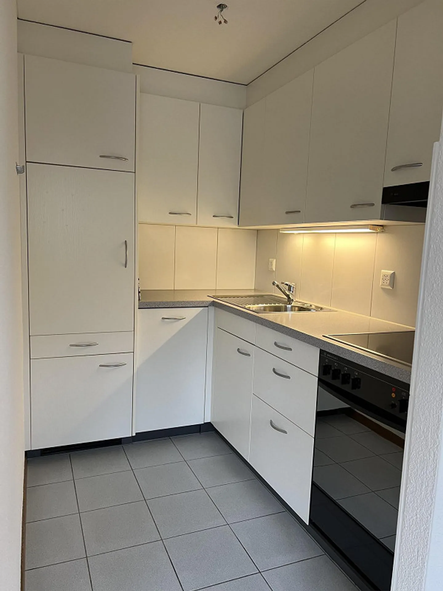 2.5 Room Apartment in Sachseln - Photo 1 of 5