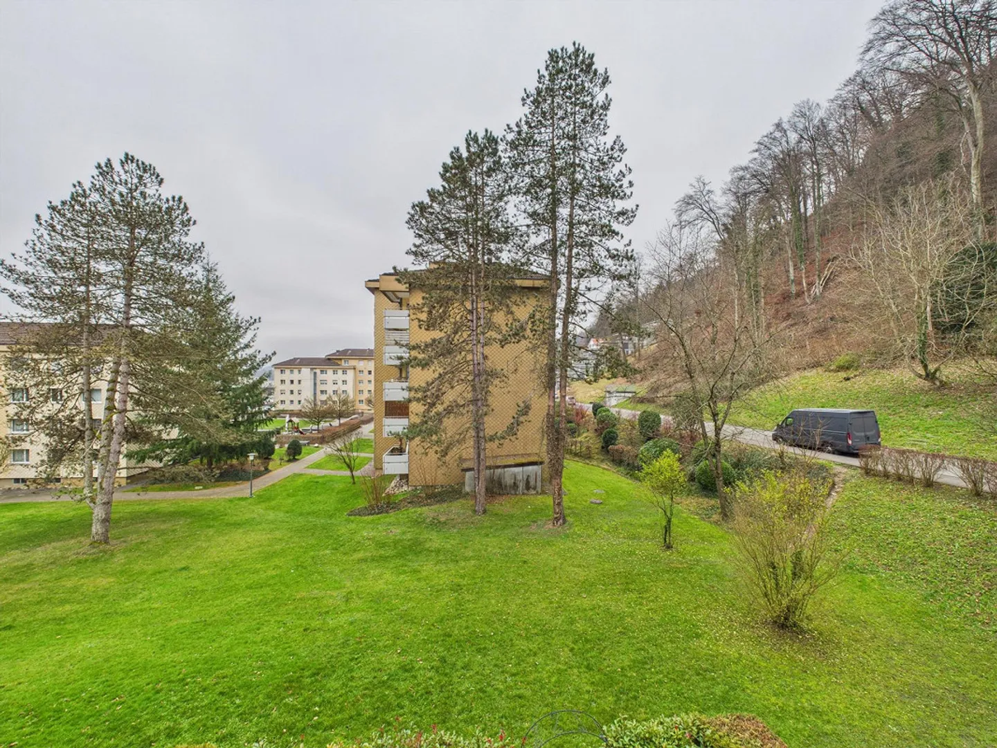 Appartement lumineux de 3,5 pièces avec balcon à Brugg - Photo 10 sur 11