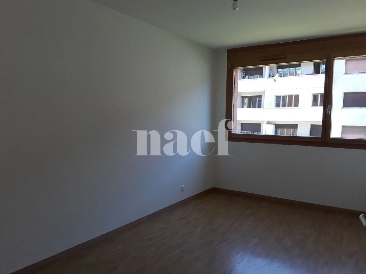 Appartement 6 pièces - Photo 5 sur 6