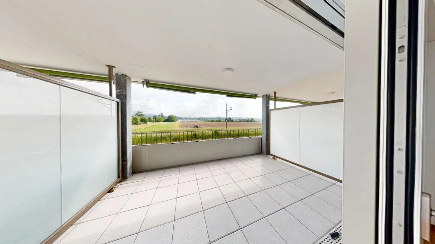 Modern 3.5 Room Apartment by the Lake - Photo 8 of 9