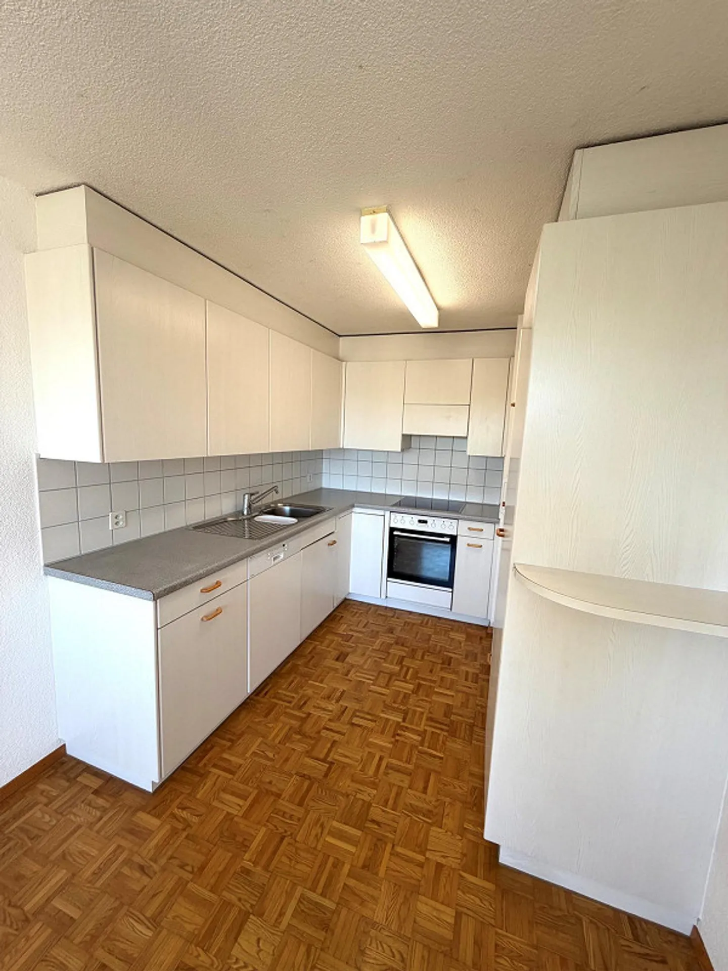 Geräumige Wohnung nahe Bahnhof - Foto 2 von 8