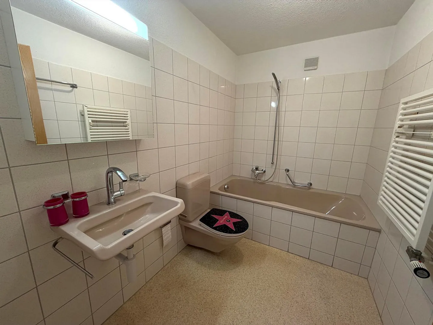 Geräumige Wohnung nahe Bahnhof - Foto 3 von 8