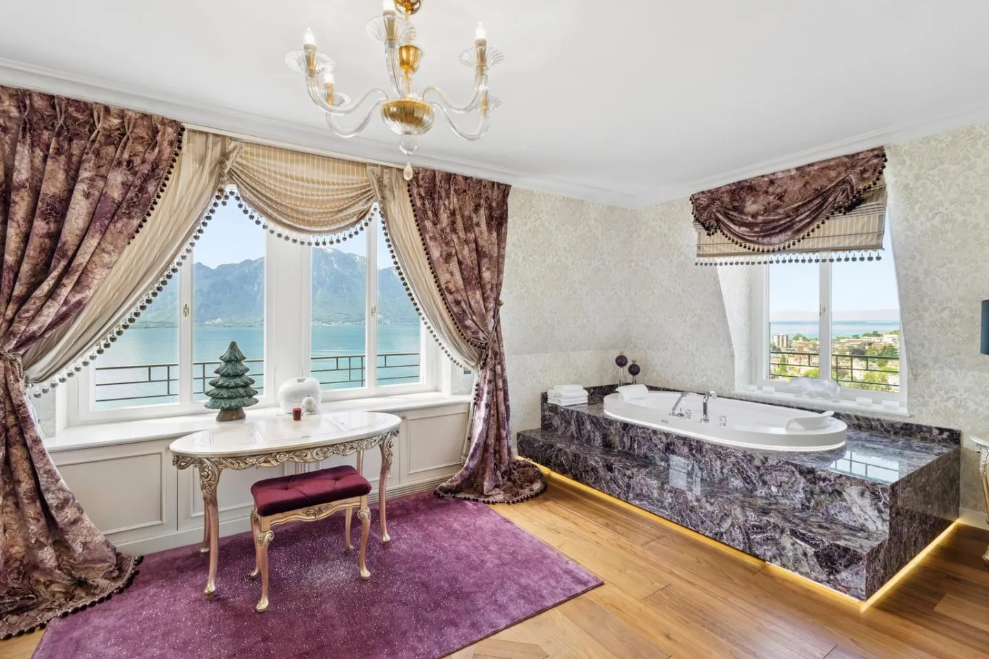 Unique - Luxury Penthouse with Panoramic View in Montreux - Photo 8 of 13