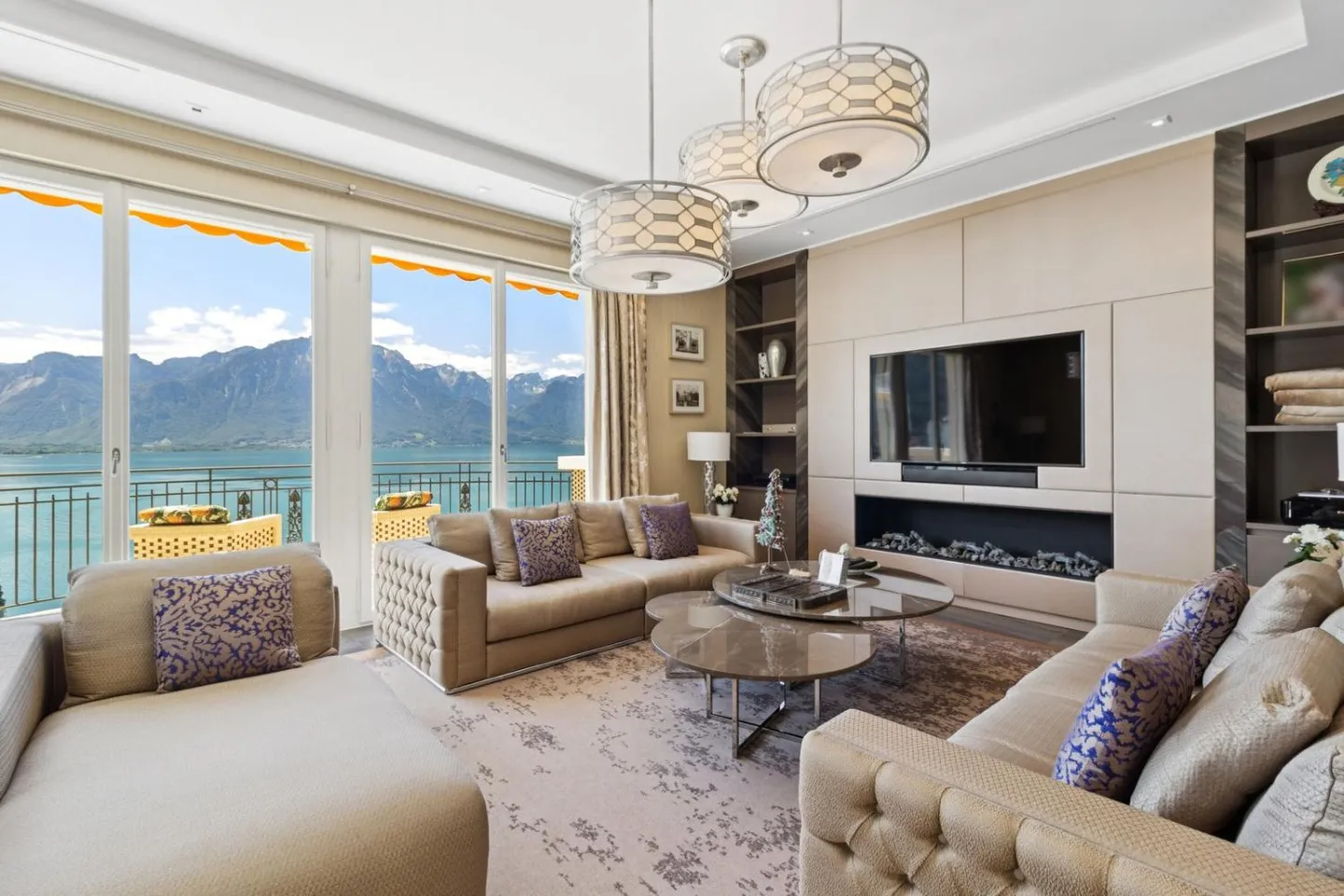 Unique - Luxury Penthouse with Panoramic View in Montreux - Photo 13 of 13