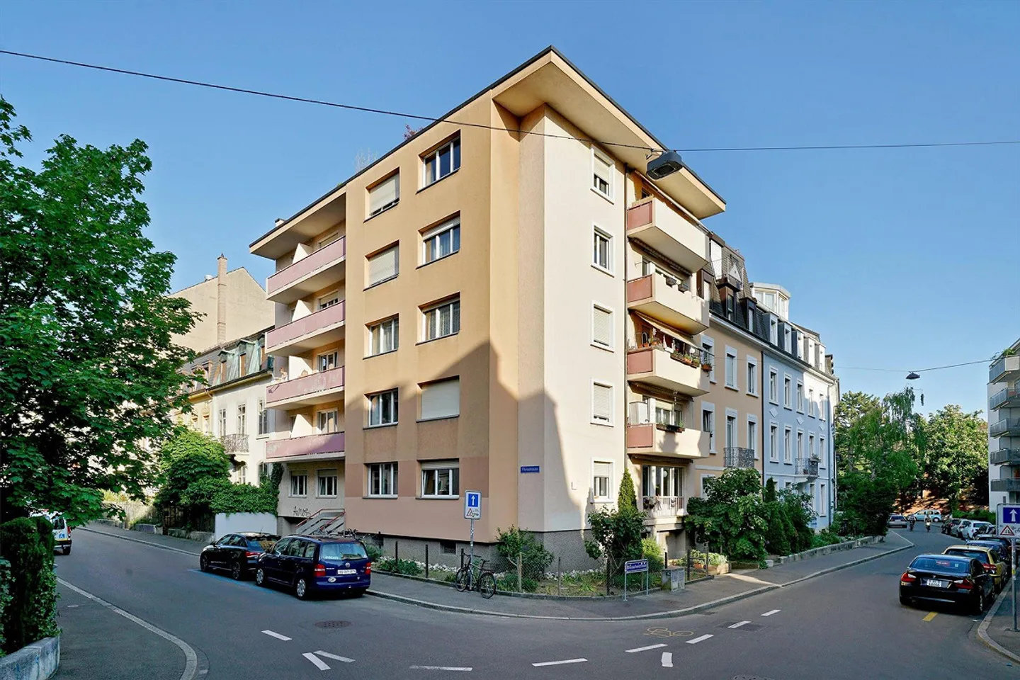 Grosszügige 3.5-Zimmer-Wohnung mit ca. 50 m² Terrasse in Kleinbasel - Photo 1 of 4
