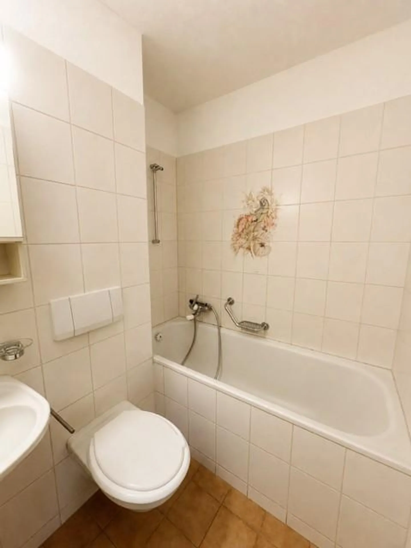 Grosszügige 3.5-Zimmer-Wohnung mit ca. 50 m² Terrasse in Kleinbasel - Photo 4 of 4