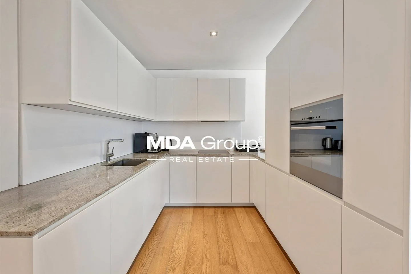Apartment - Paradise - Photo 6 of 13