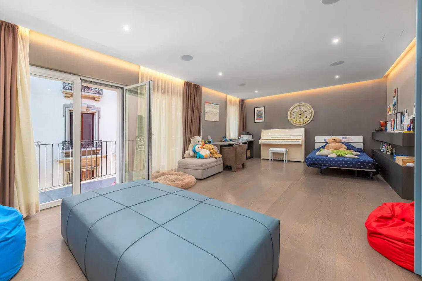 Appartement magnifique avec vue sur le lac au centre - Photo 7 sur 13