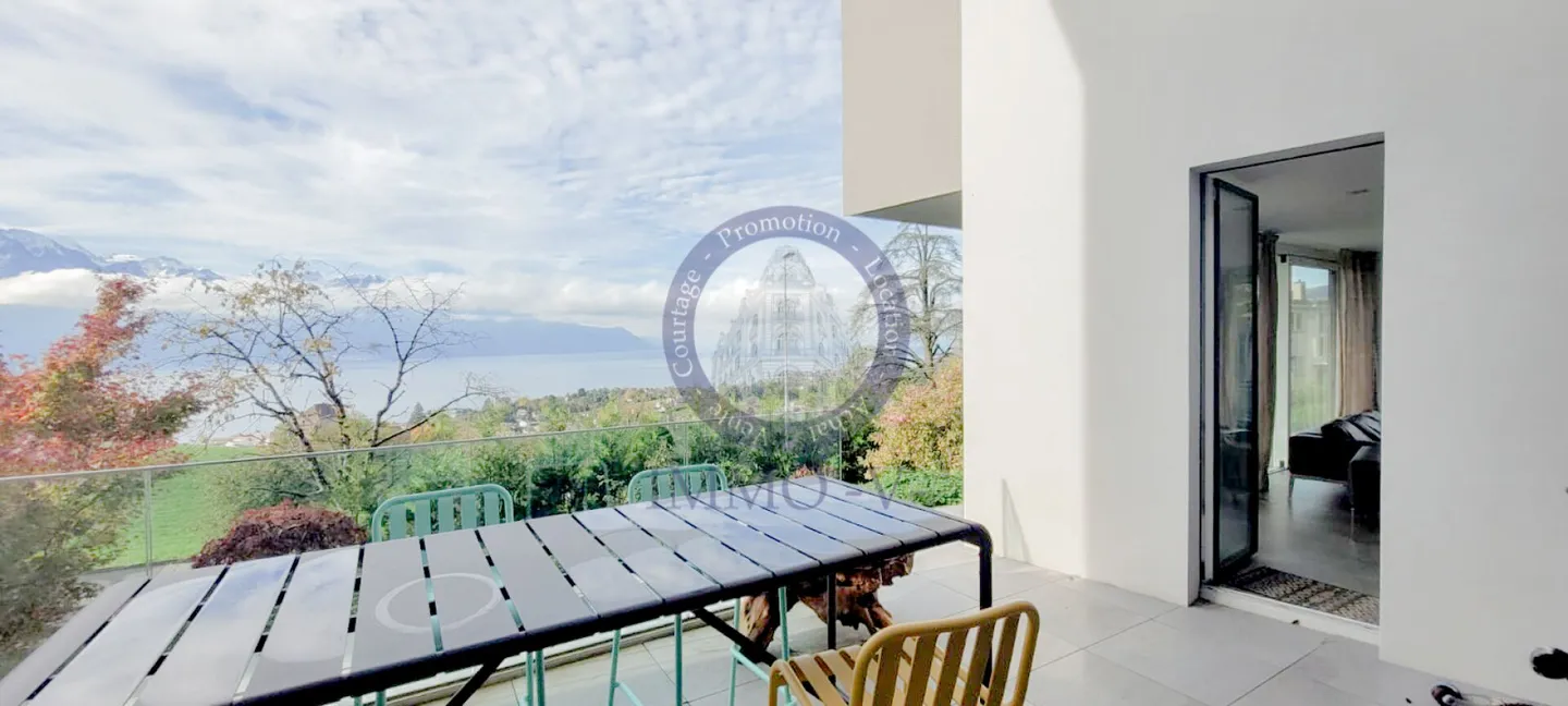 Villa di lusso con vista mozzafiato sul lago e sulle montagne di Montreux - Foto 1 di 11