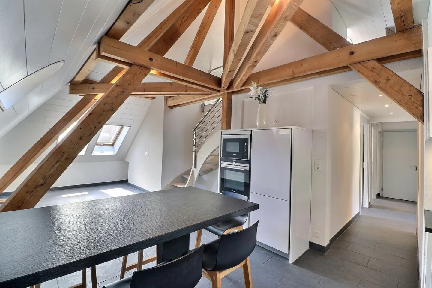 Charmantes 4,5-Zimmer-Apartment - Foto 6 von 13