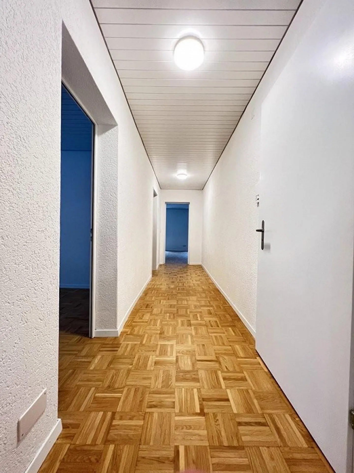 Appartamento conveniente nel centro di Biel - Foto 4 di 9