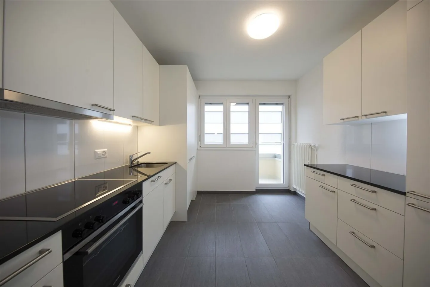 Renoviert - ideale Lage - Balkon - Foto 1 von 6