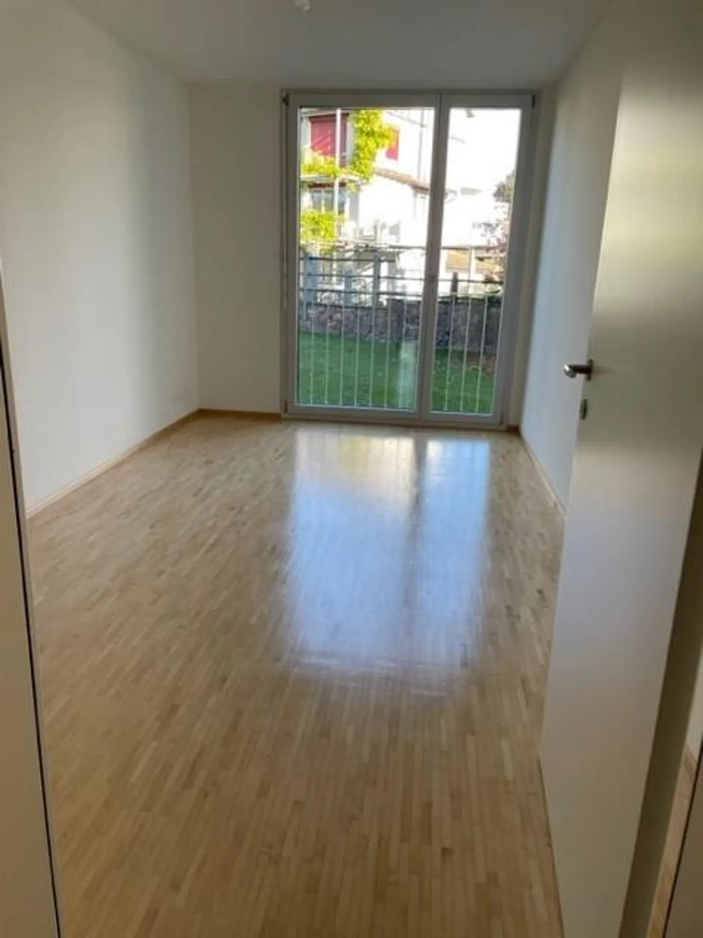 Modern apartment with 2 bathrooms seeks new tenants ... - Photo 9 of 11